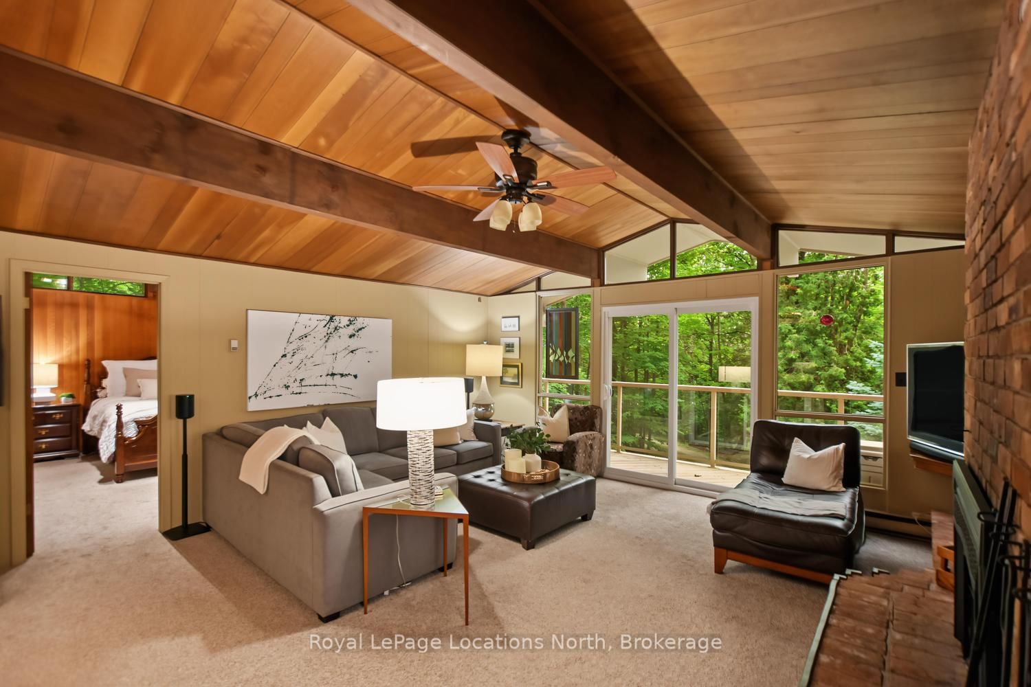 143 ST MORITZ Crescent • Blue Mountains, ON photo 24