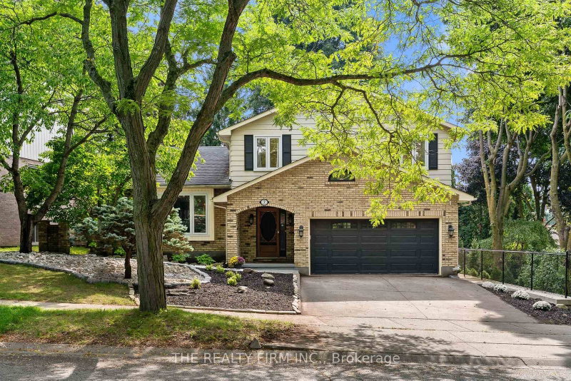 7 Somerset Crescent