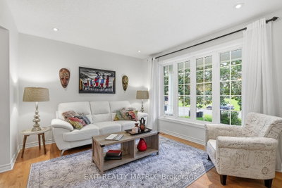 134 Lachaine Street • Russell, ON photo 6