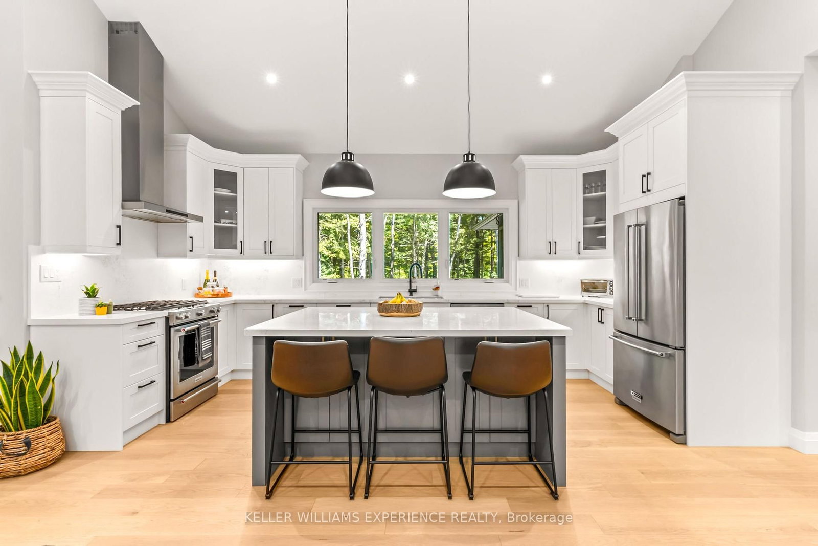 1065 Kilworthy Road • Gravenhurst, ON photo 4