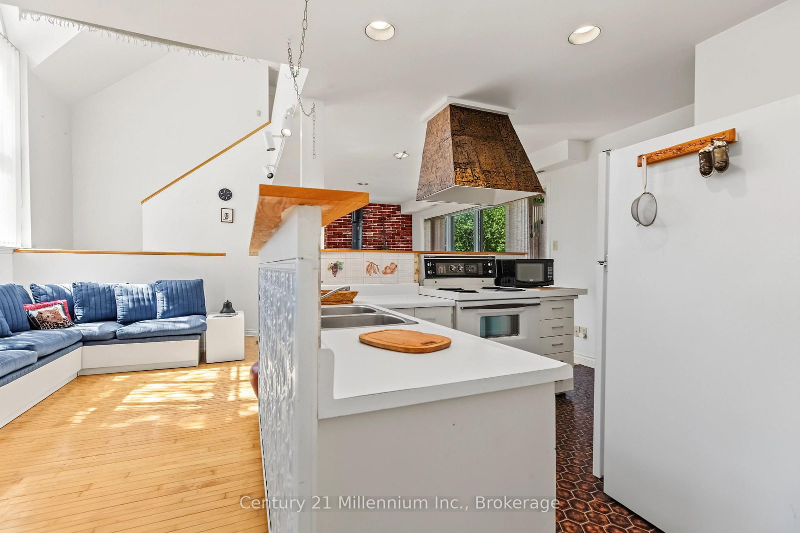 425005 Irish Lake Road • Grey Highlands, ON photo 30