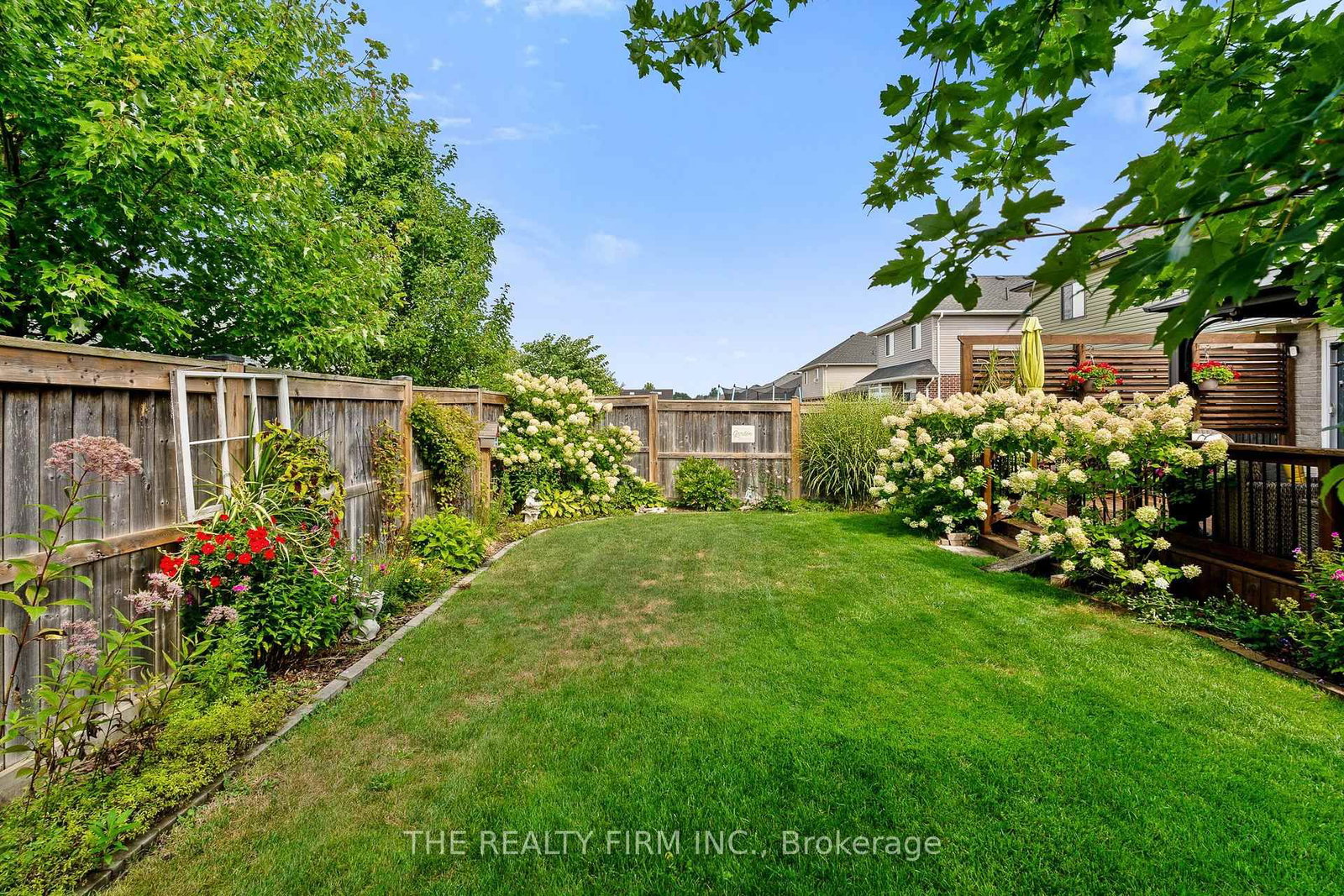 34 Ashberry Place • St. Thomas, ON photo 36