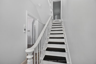 378 Barrie Street • Kingston, ON photo 3