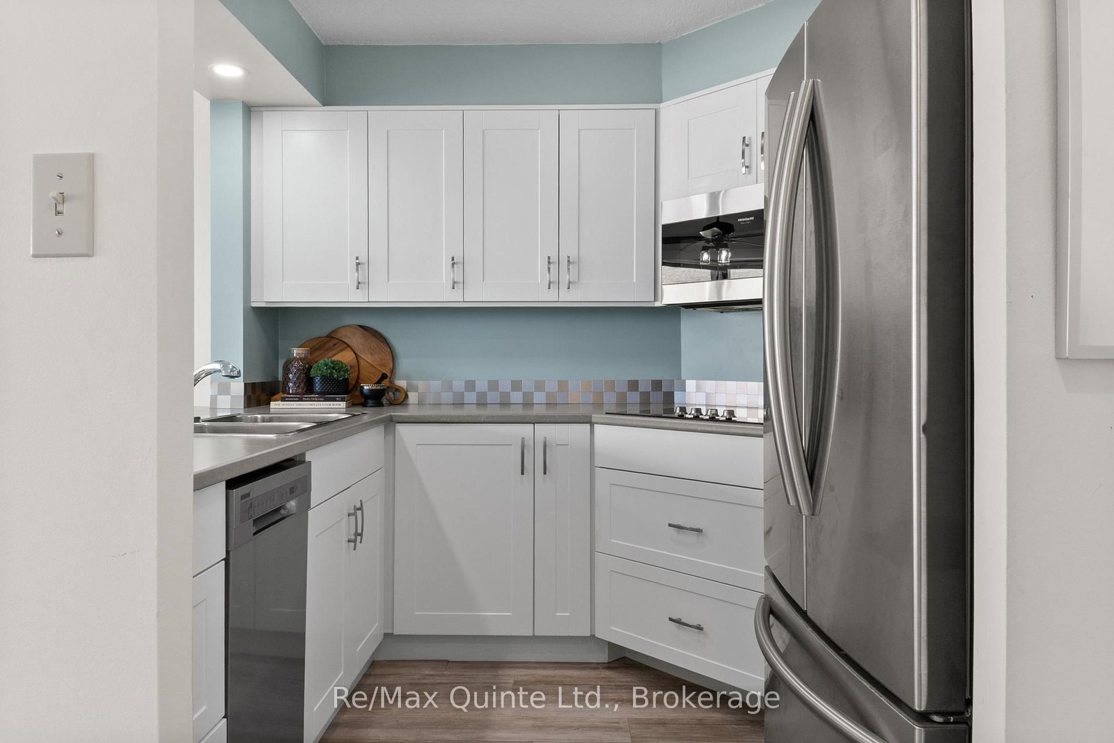 350 FRONT Street • #803 • Belleville, ON photo 13