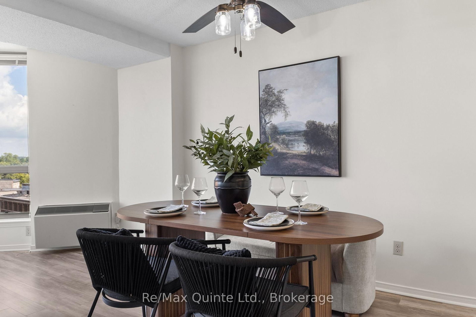 350 FRONT Street • #803 • Belleville, ON photo 17