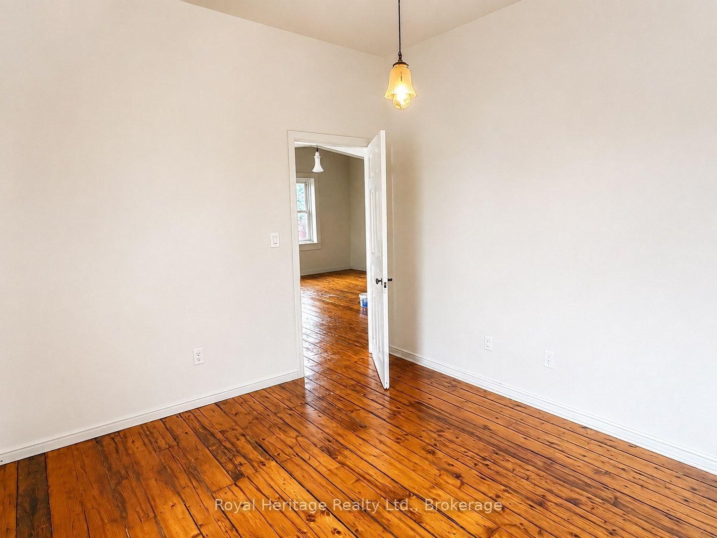 6 Willard Street • Belleville, ON photo 10