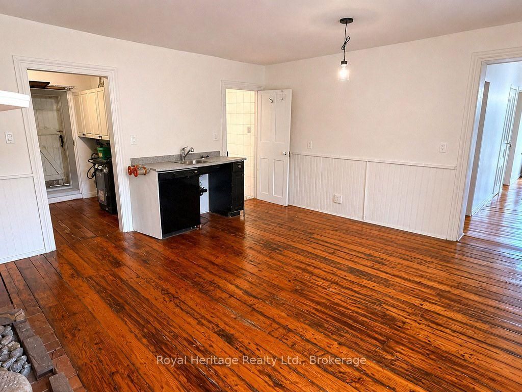 6 Willard Street • Belleville, ON photo 19