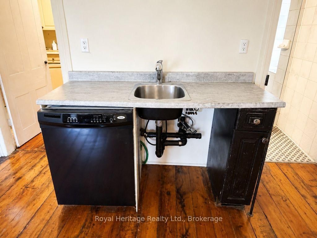 6 Willard Street • Belleville, ON photo 20
