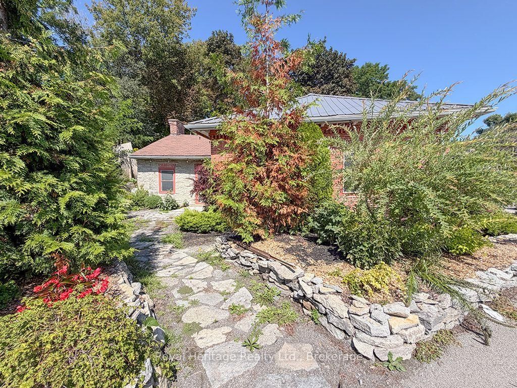 6 Willard Street • Belleville, ON photo 31