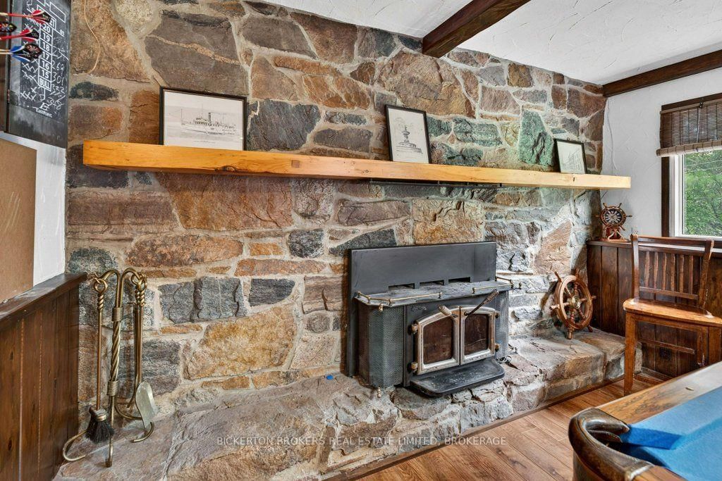 237 Old River Road • Leeds and the Thousand Islands, ON photo 11