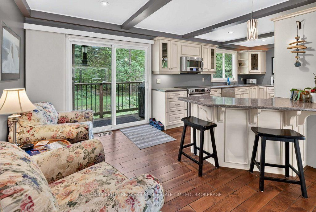 237 Old River Road • Leeds and the Thousand Islands, ON photo 20