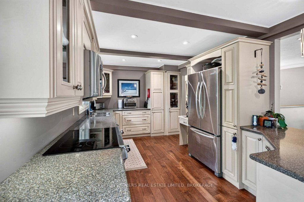 237 Old River Road • Leeds and the Thousand Islands, ON photo 22