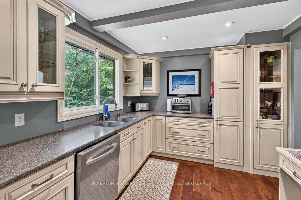 237 Old River Road • Leeds and the Thousand Islands, ON photo 24