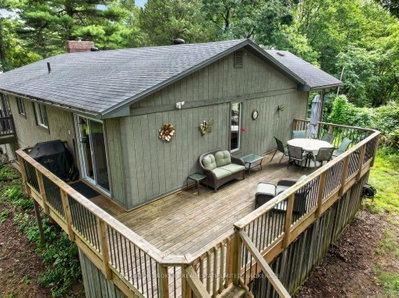 237 Old River Road • Leeds and the Thousand Islands, ON photo 3