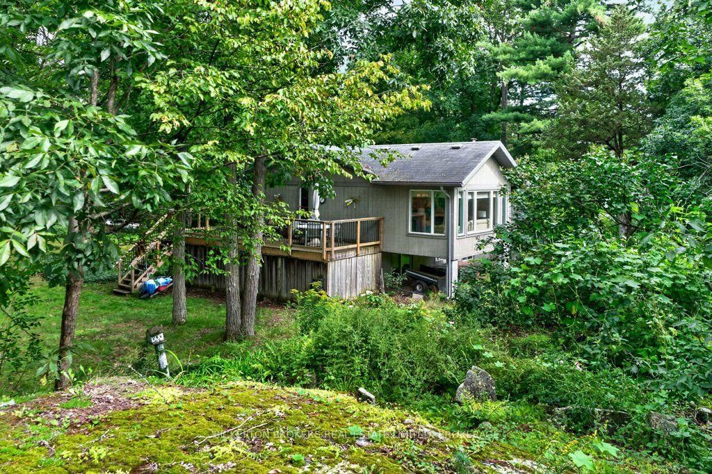 237 Old River Road • Leeds and the Thousand Islands, ON photo 45
