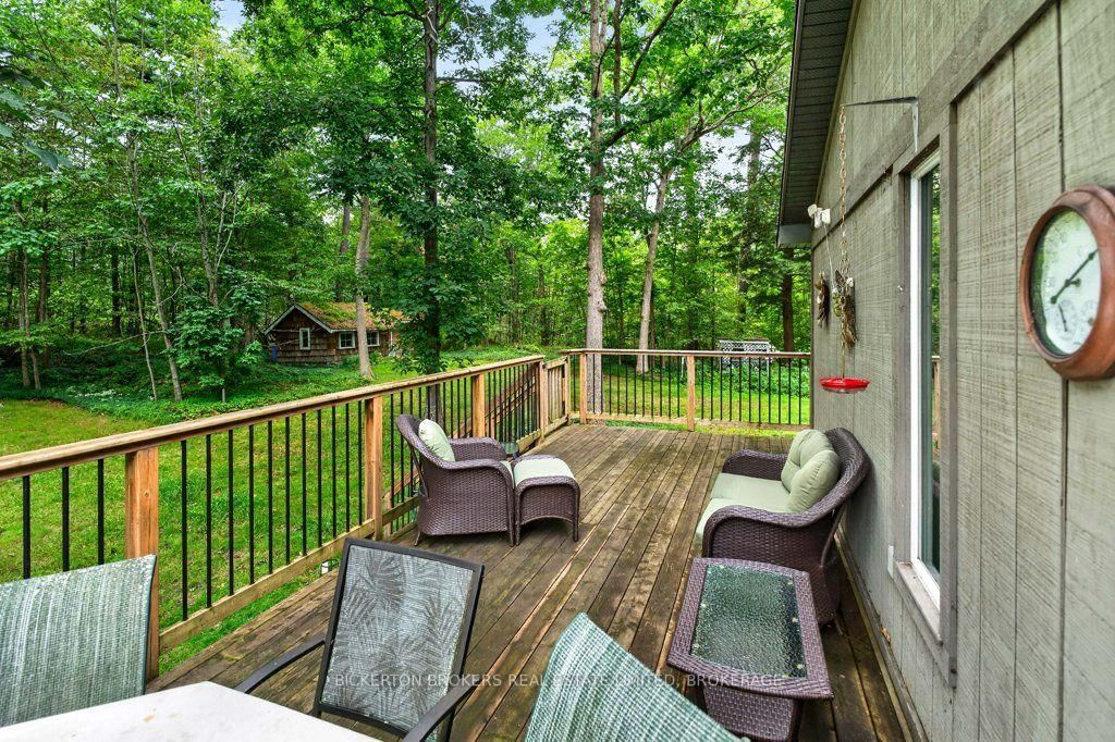 237 Old River Road • Leeds and the Thousand Islands, ON photo 6