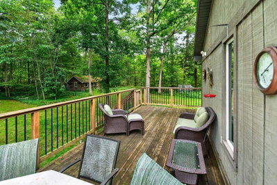 237 Old River Road • Leeds and the Thousand Islands, ON photo 6