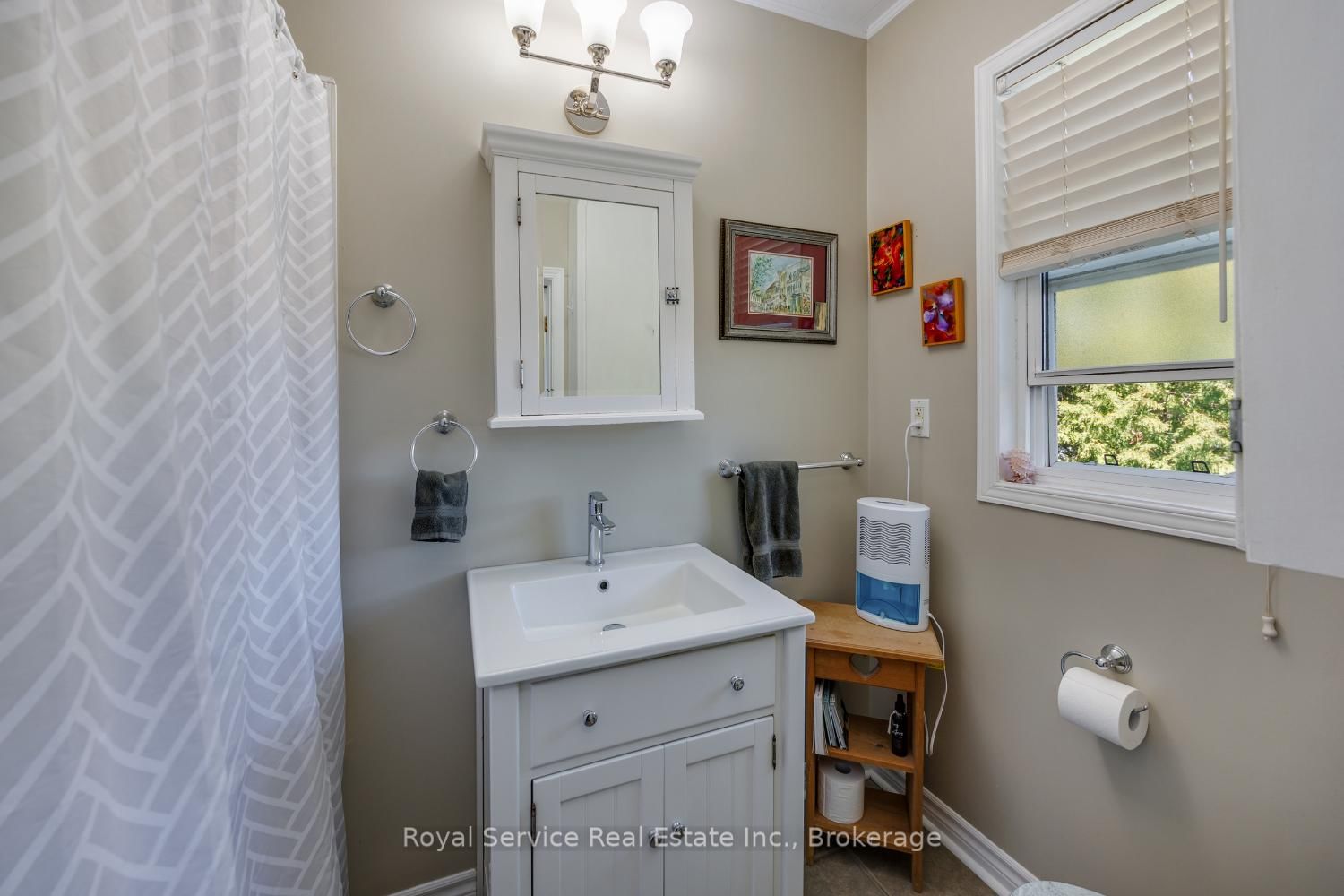 210 Shelbourne Street • Peterborough, ON photo 16