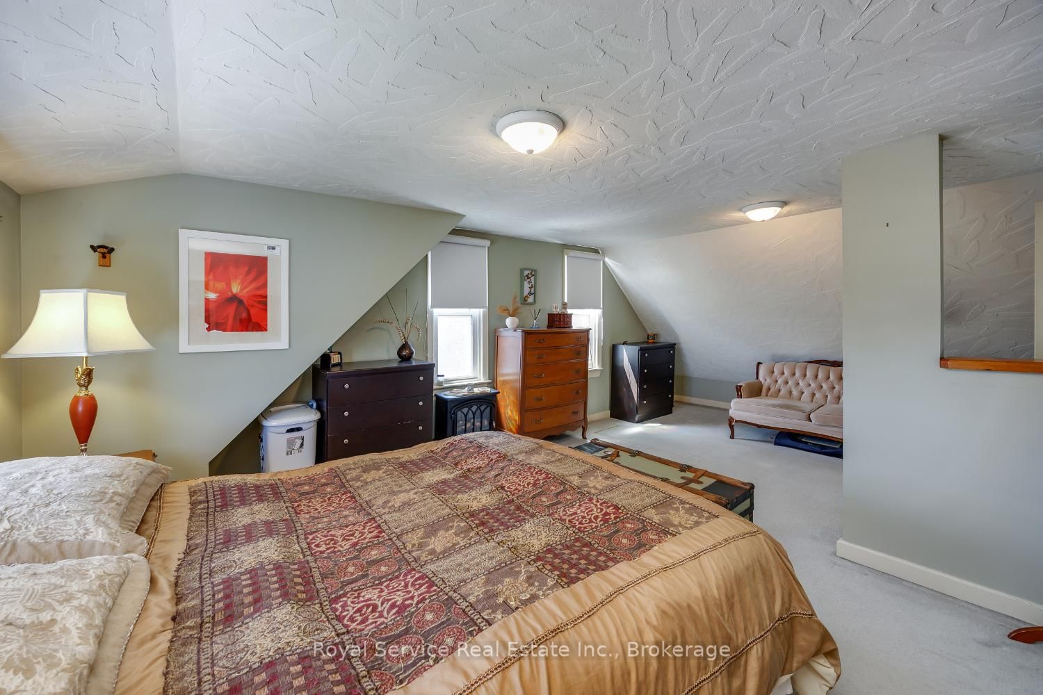 210 Shelbourne Street • Peterborough, ON photo 20