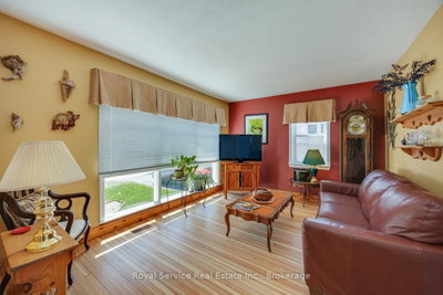 210 Shelbourne Street • Peterborough, ON photo 9