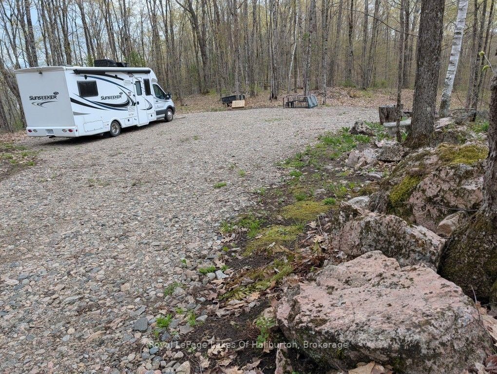 9842 Highway 35 • Minden Hills, ON photo 16