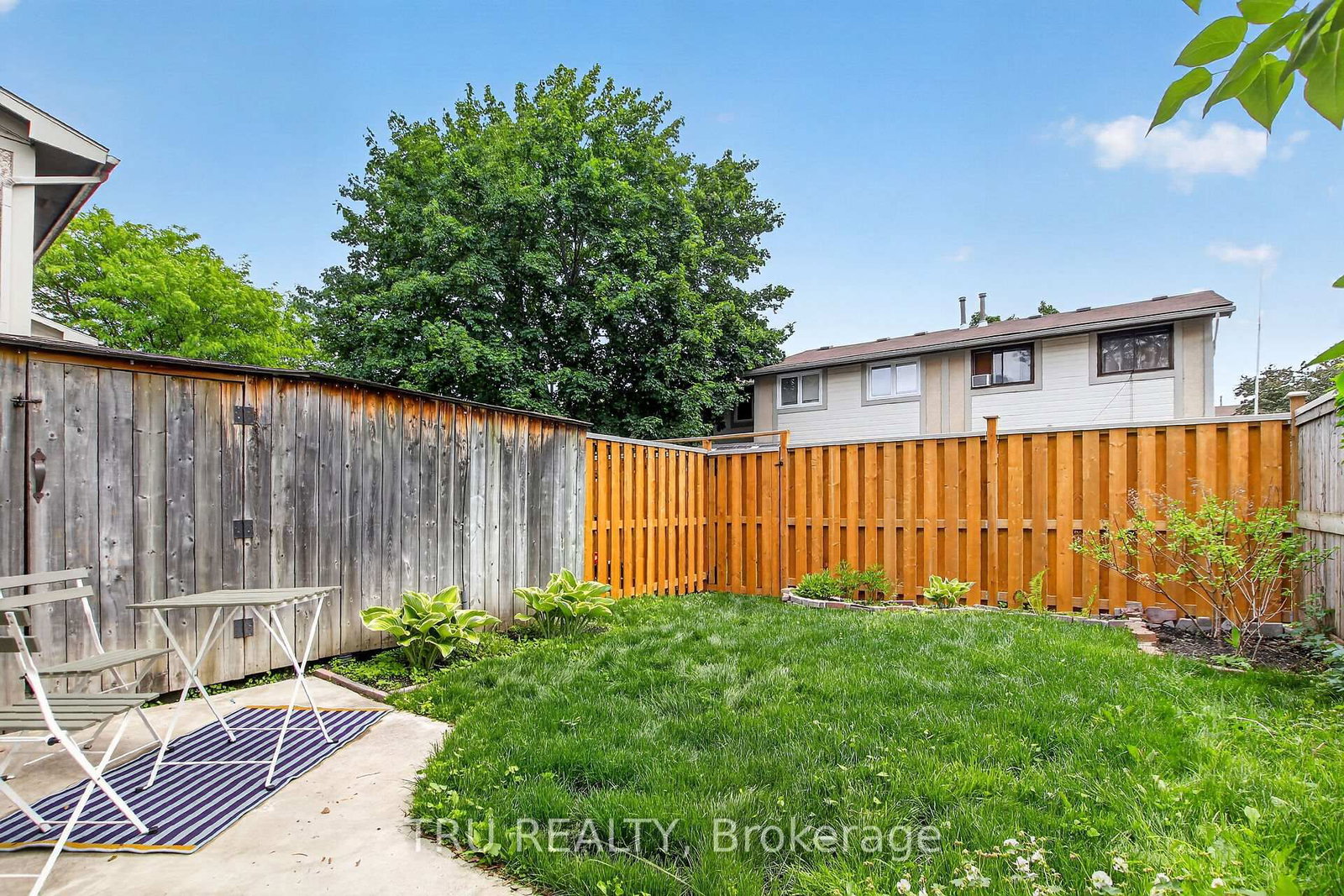 16-164 BARROW Crescent • Ottawa, ON photo 30