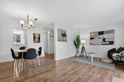 16-164 BARROW Crescent • Ottawa, ON photo 9