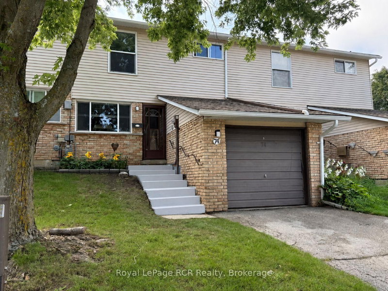 74 Laurie Crescent Unit 74