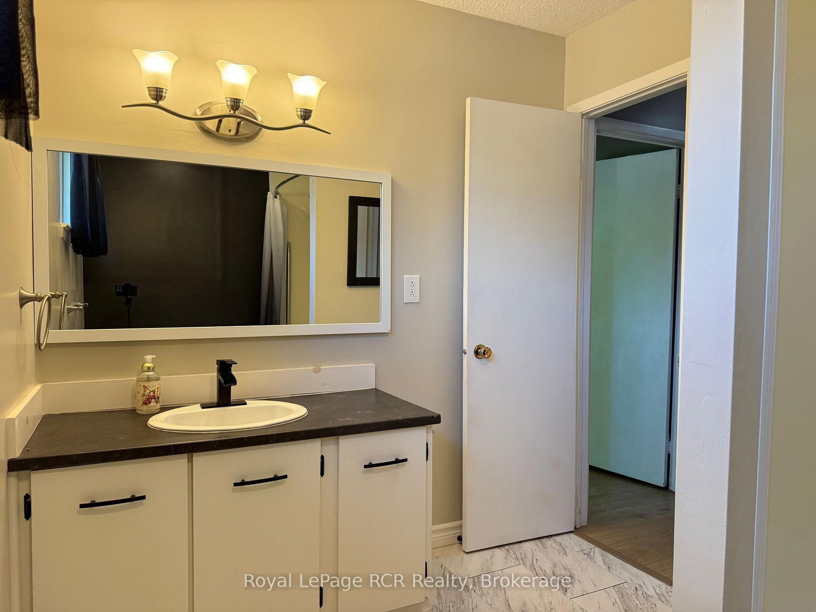 74 Laurie Crescent • Owen Sound, ON photo 18