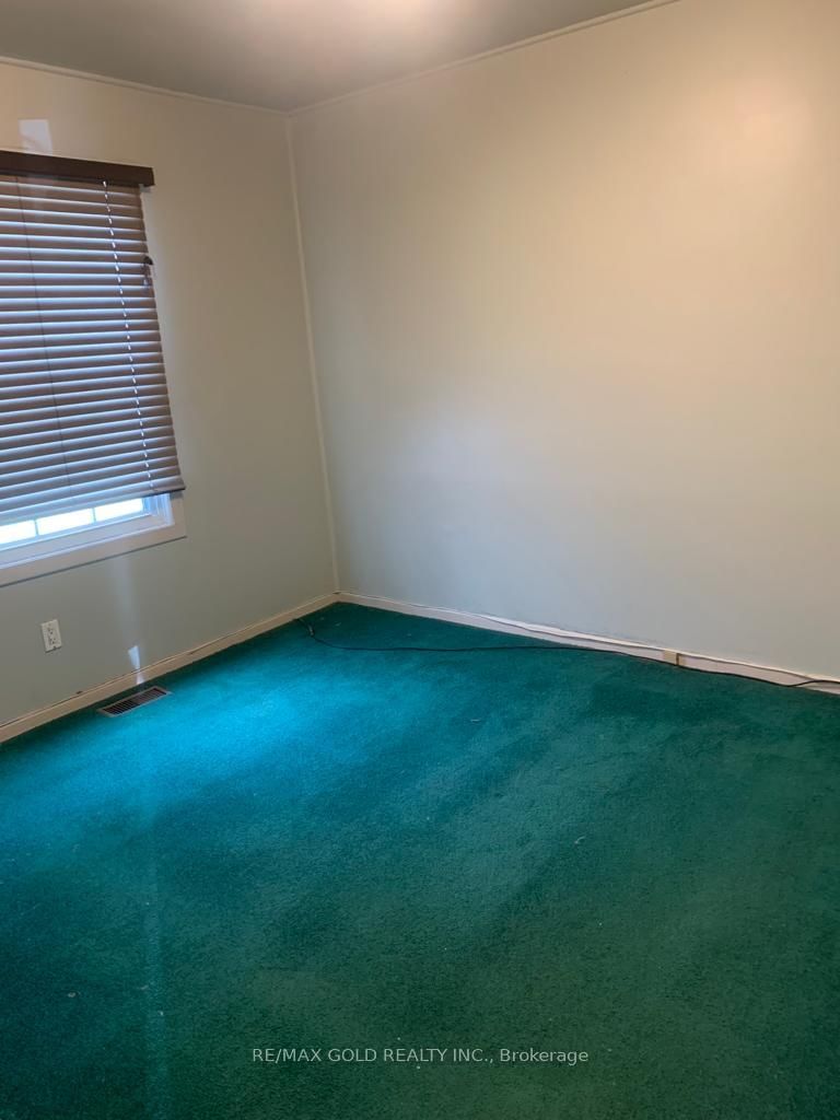 1315 Partington Avenue • Windsor, ON photo 4