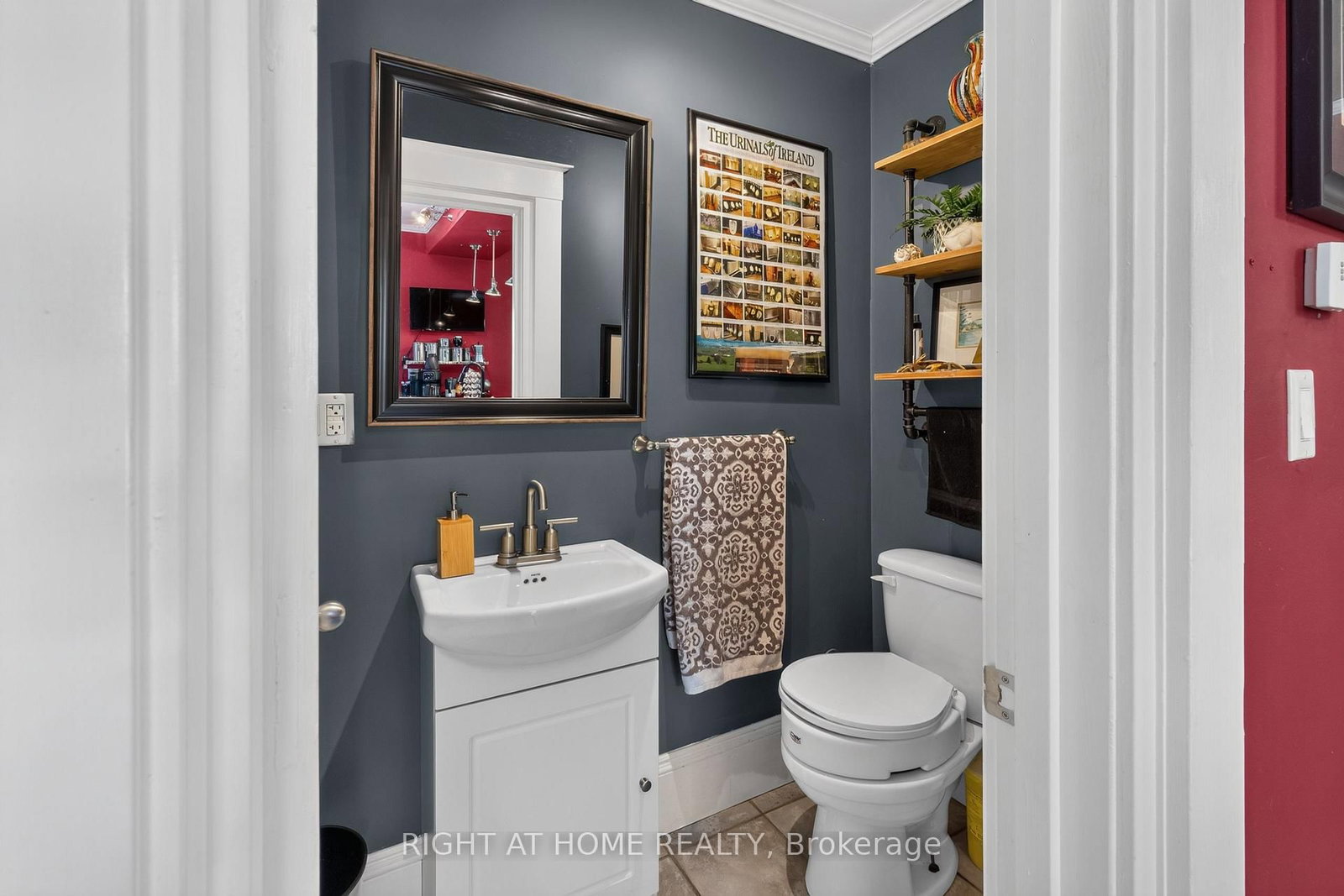 327 Wellington Street • St. Thomas, ON photo 17