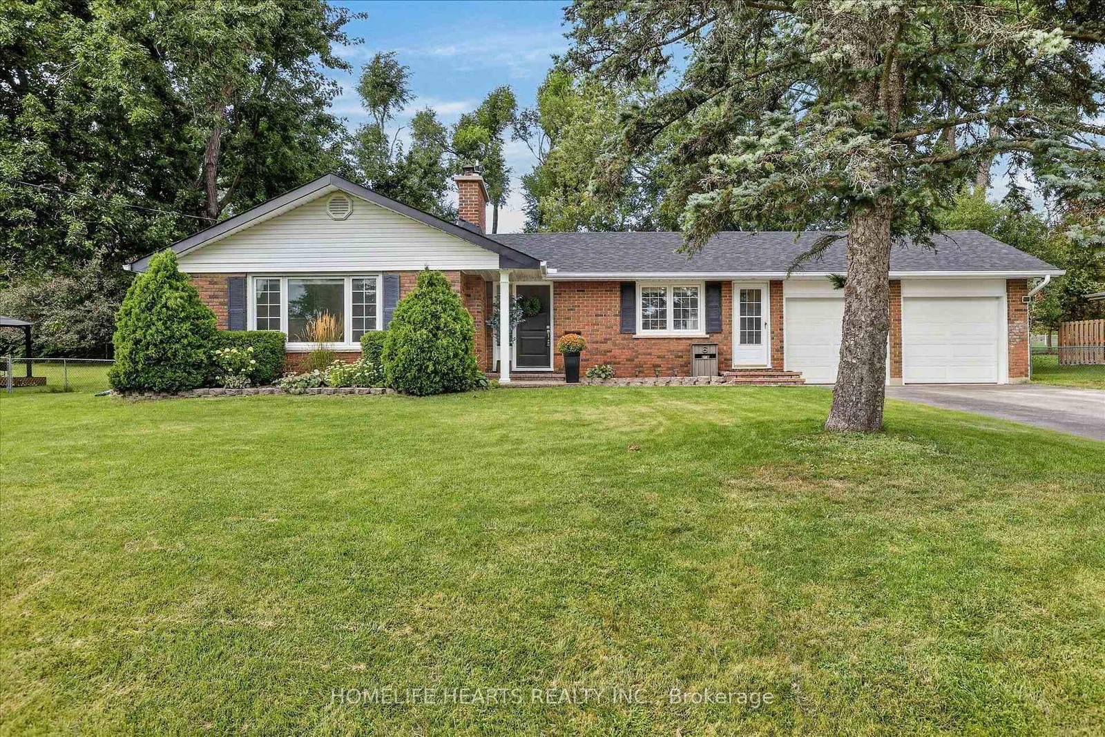 6 Terraview Heights Drive • Selwyn, ON photo 1