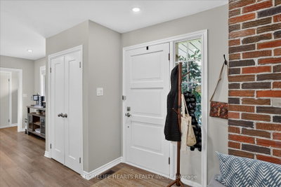 6 Terraview Heights Drive • Selwyn, ON photo 6