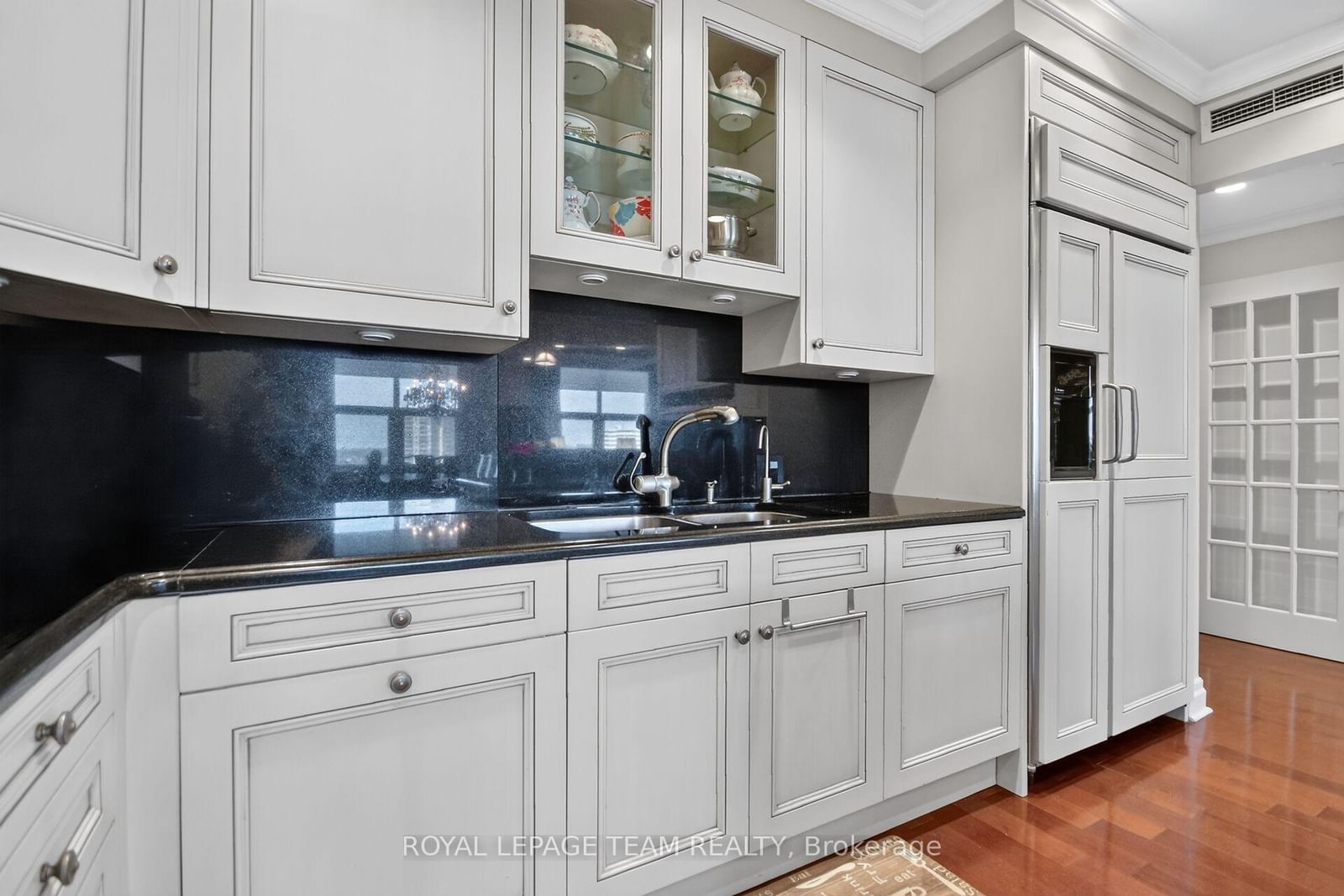 131 Wurtemburg Street • #701 • Ottawa, ON photo 22