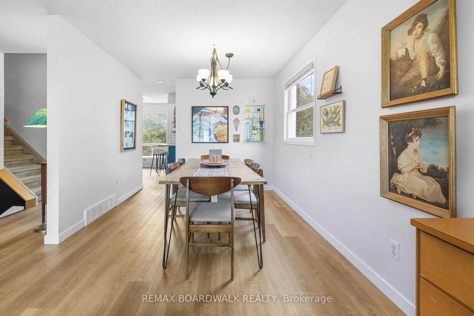 8 Jessie Drive • Perth, ON photo 11