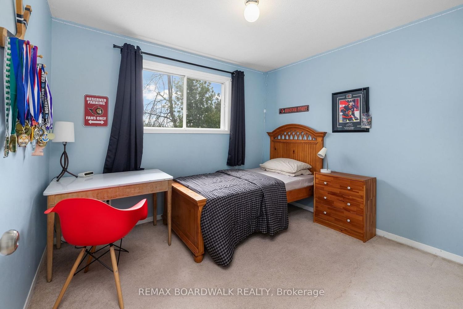 8 Jessie Drive • Perth, ON photo 27