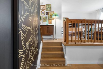 8 Jessie Drive • Perth, ON photo 4