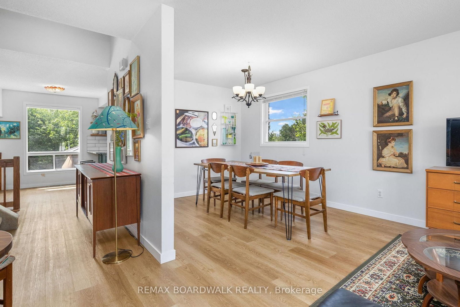 8 Jessie Drive • Perth, ON photo 9
