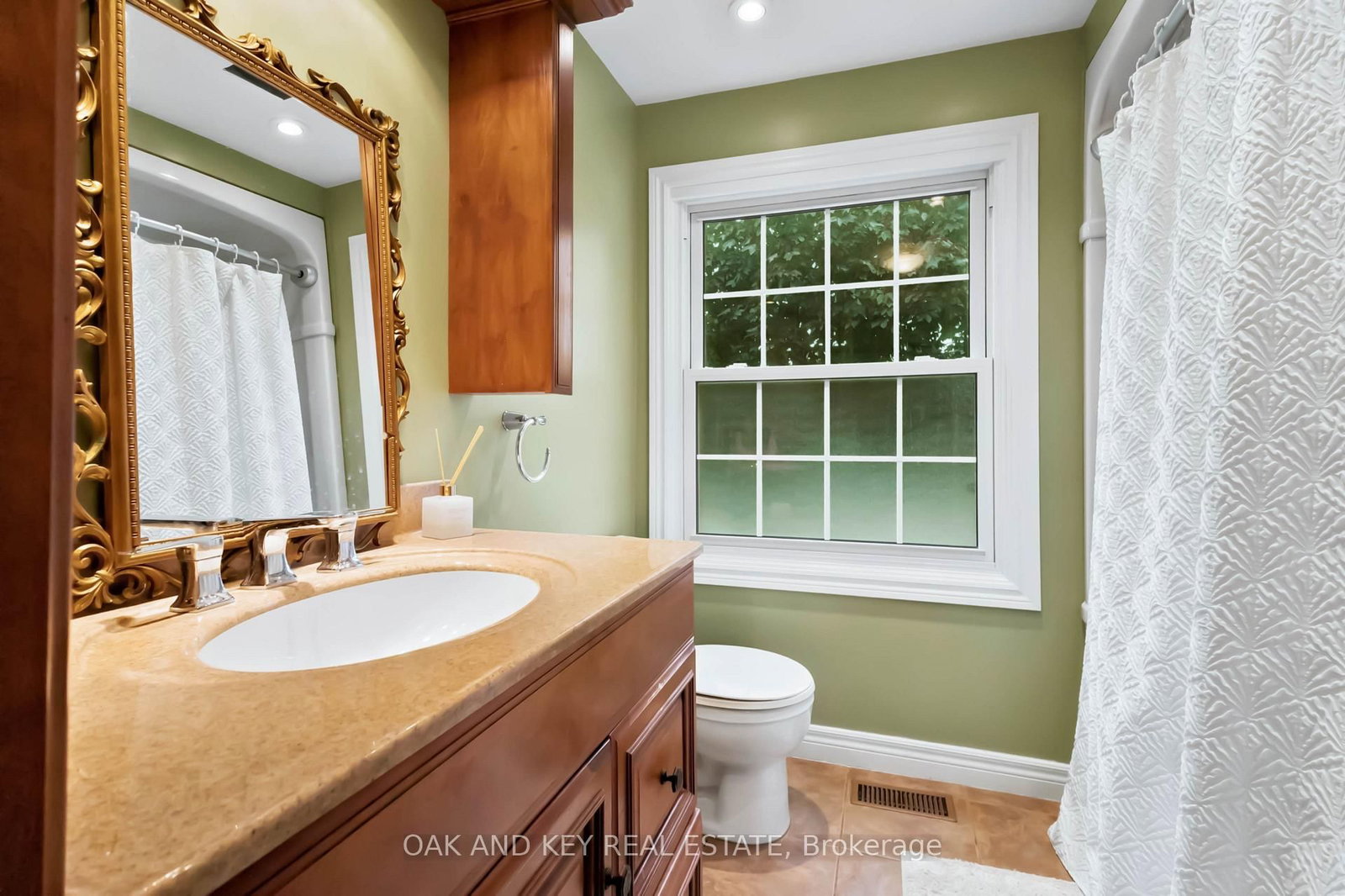 1 Vanier Place • St. Thomas, ON photo 18