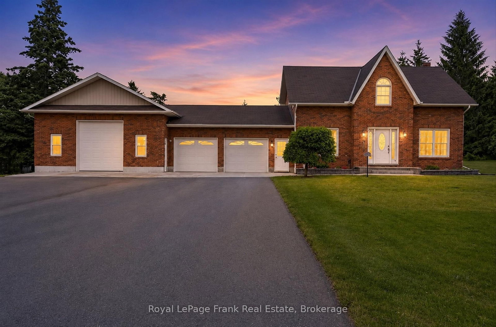 837 Tindle Bay Road • Selwyn, ON photo 2