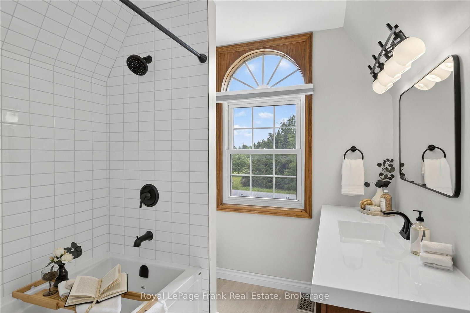 837 Tindle Bay Road • Selwyn, ON photo 26