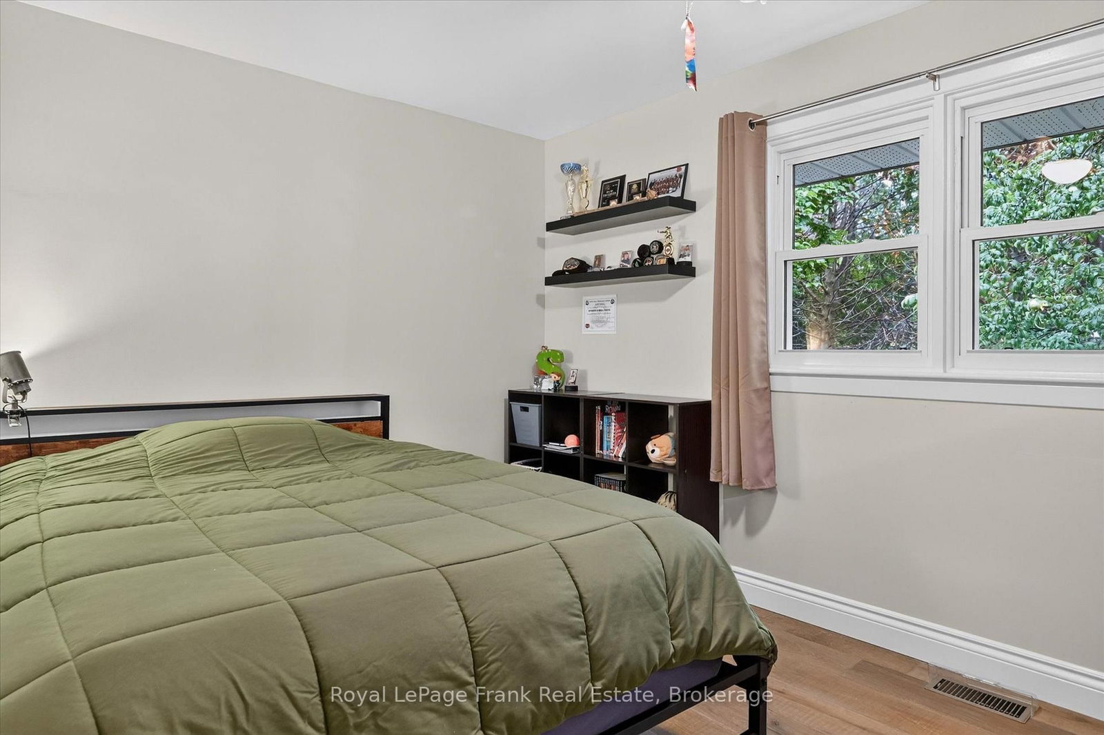 298 Cottonwood Drive • Peterborough, ON photo 19