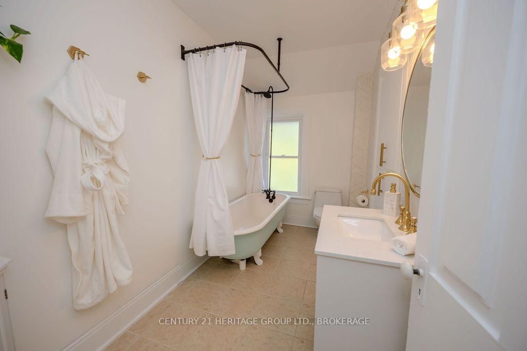 201 Bridge Street W • Greater Napanee, ON photo 38