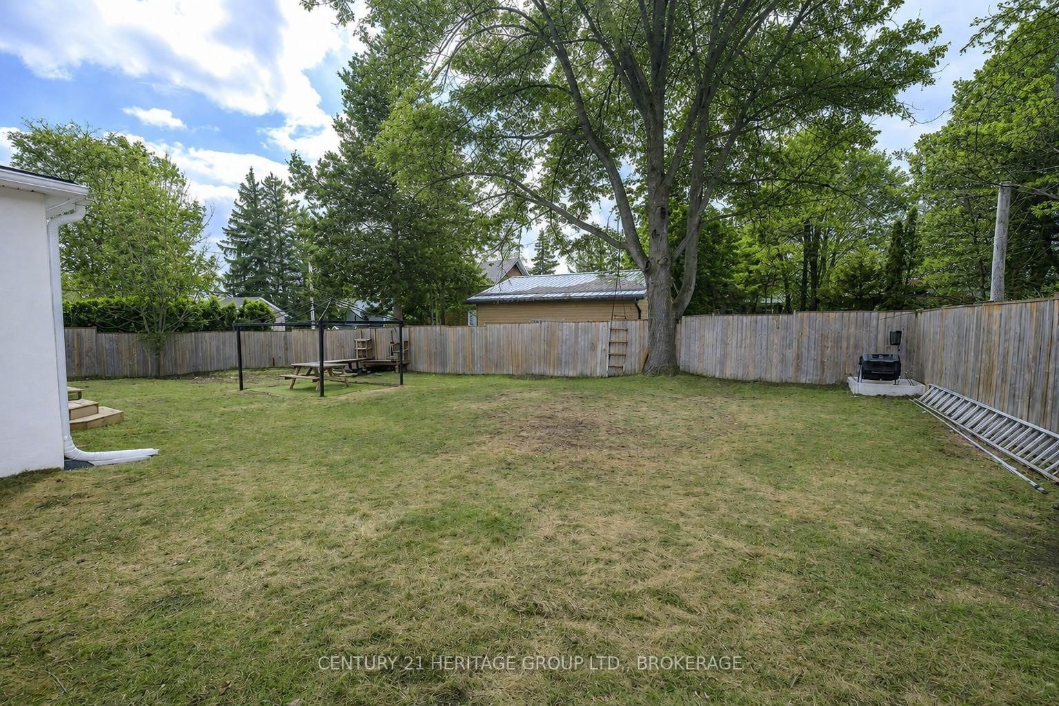 201 Bridge Street W • Greater Napanee, ON photo 47