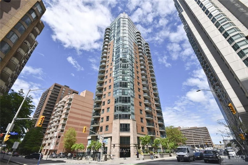 1101 - 445 LAURIER Avenue W