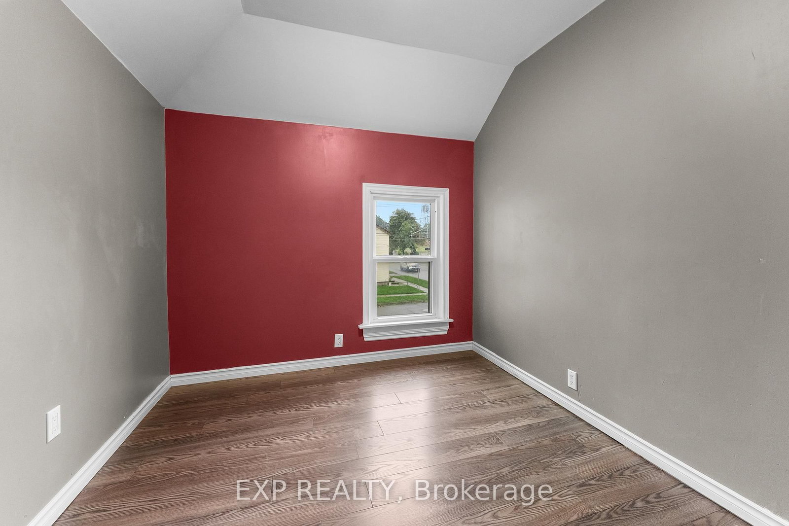 76 Bell Street • Port Colborne, ON photo 16