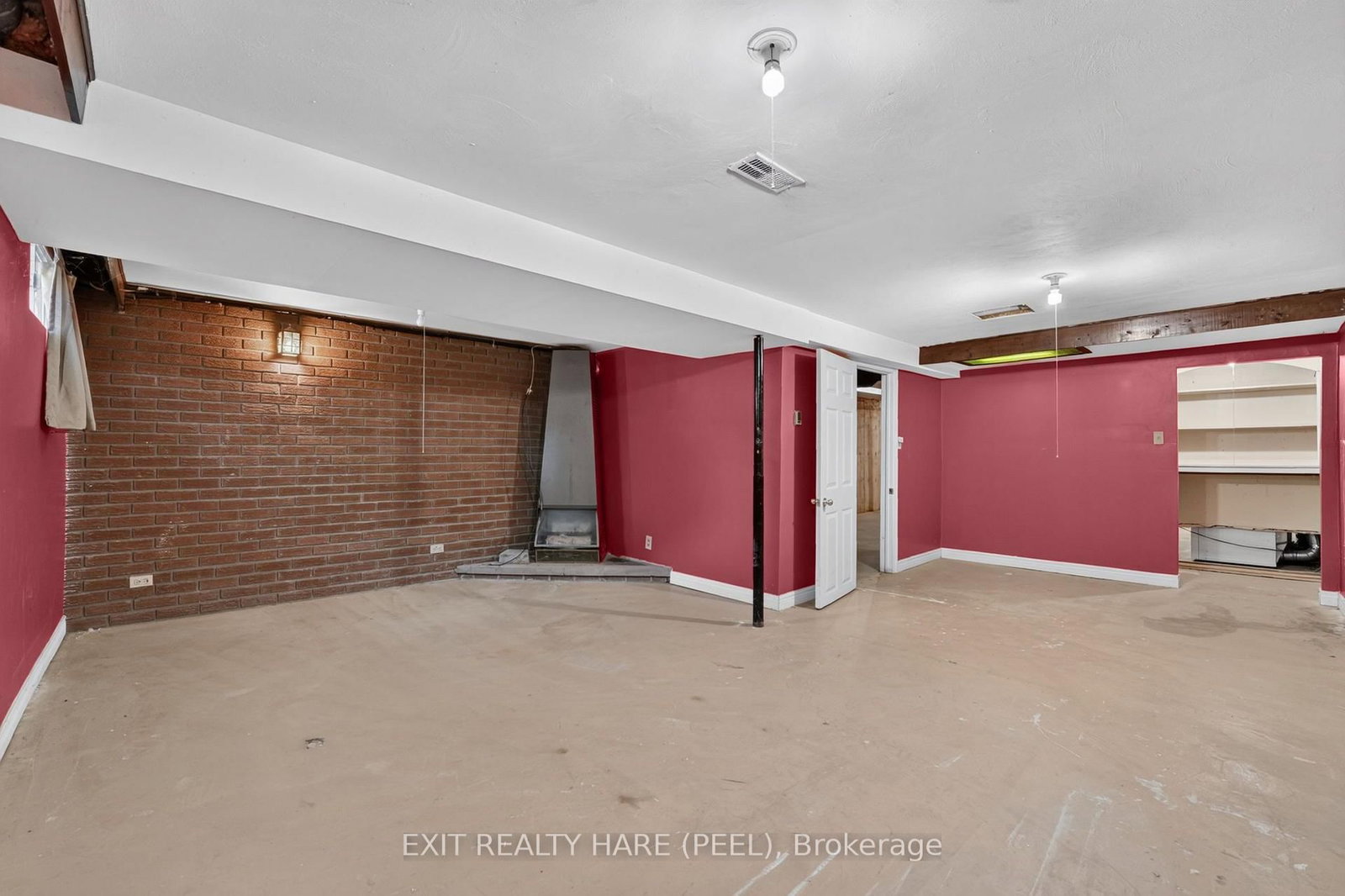 4541 Sussex Drive • Niagara Falls, ON photo 16