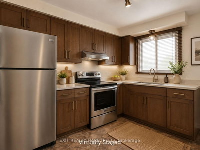 4541 Sussex Drive • Niagara Falls, ON photo 9