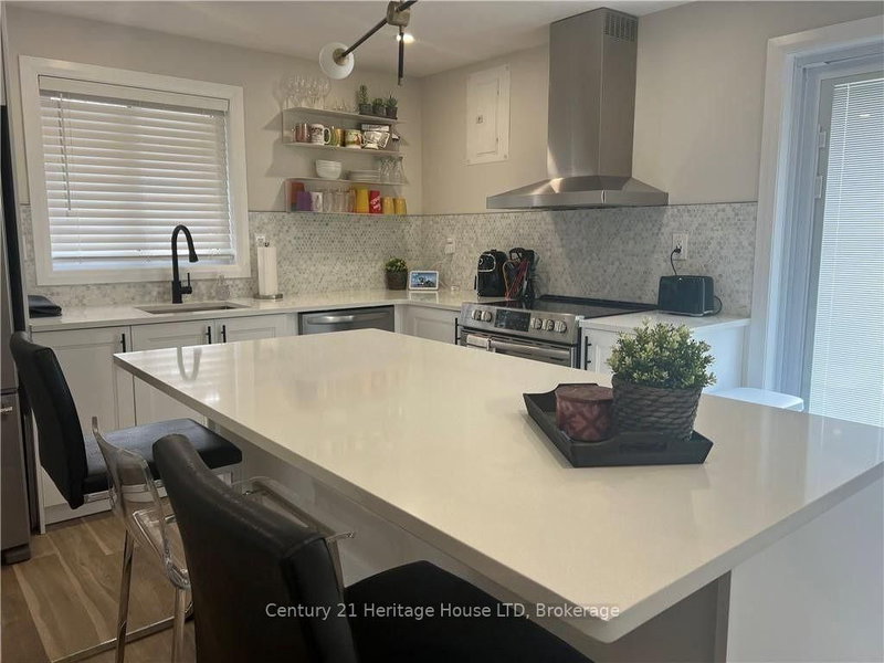 #Lower - 3707 Hershey Street