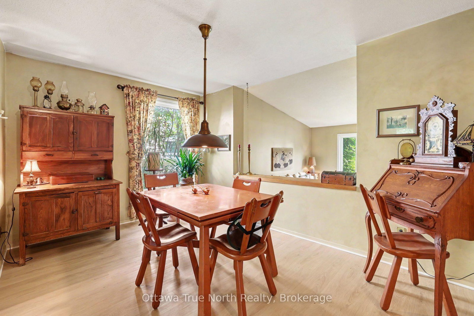 41 Aldgate Crescent • Ottawa, ON photo 8